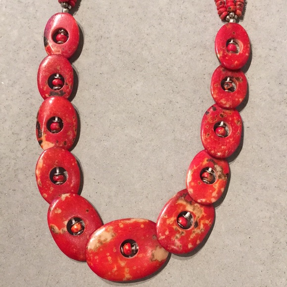Red coral colored statement necklace. - Picture 2 of 3